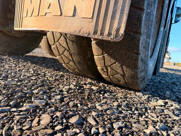 Man TGS 440 HP ...DOUBLE DRIVE ...MANUAL....629 377221062