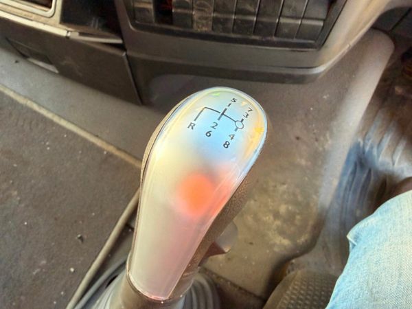 Man TGS 440 HP ...DOUBLE DRIVE ...MANUAL....629 377221083