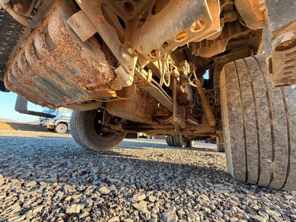 Man TGS 440 HP ...DOUBLE DRIVE.. MANUAL.....630 377221001