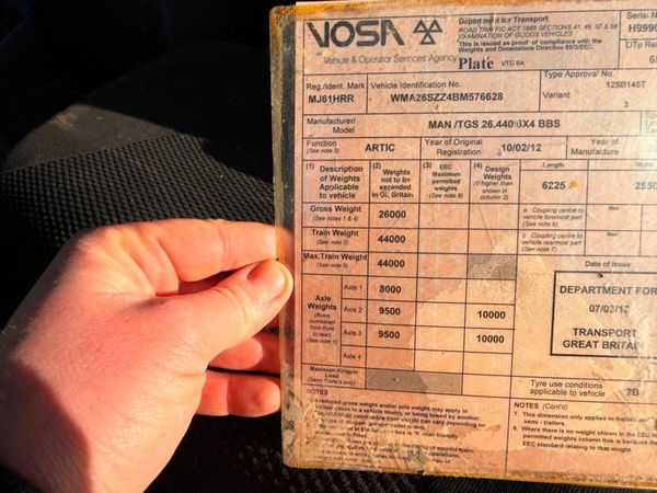 Man TGS 440 HP ...DOUBLE DRIVE.. MANUAL.....630 377221008