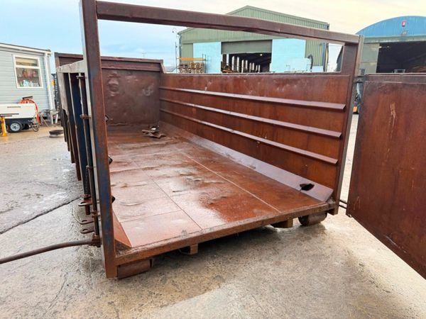 30 YARD HOOK SKIP BIN......344V 377221144