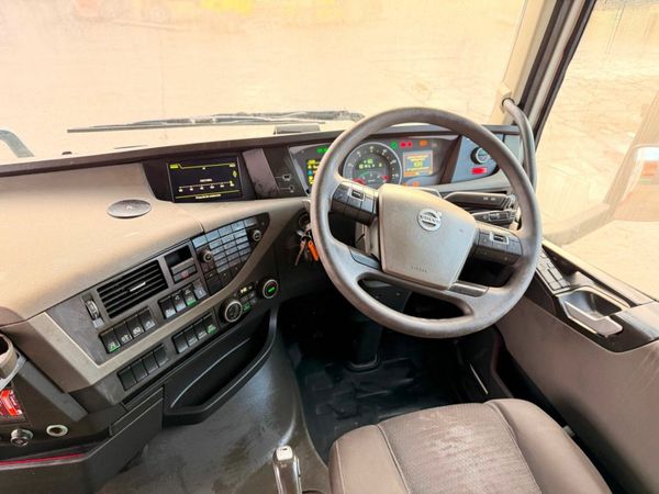 Volvo FH 2017 FH 460 EURO 6 ,  6 X 2 377221213