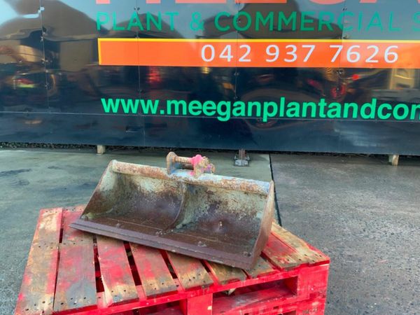 36" STRICKLAND GRADING BUCKET.......30mm....261. 377221220