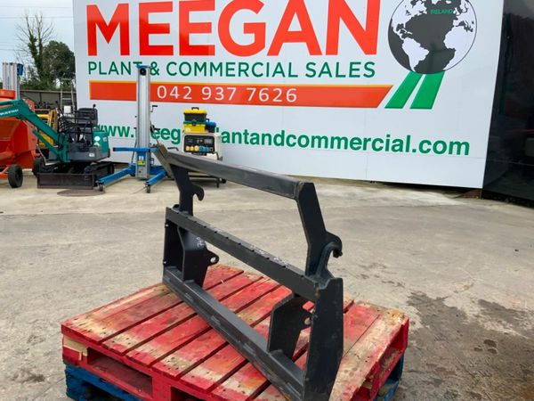 MX LOADER / EURO FORKLIFT HEADSTOCK......1249. 377221353