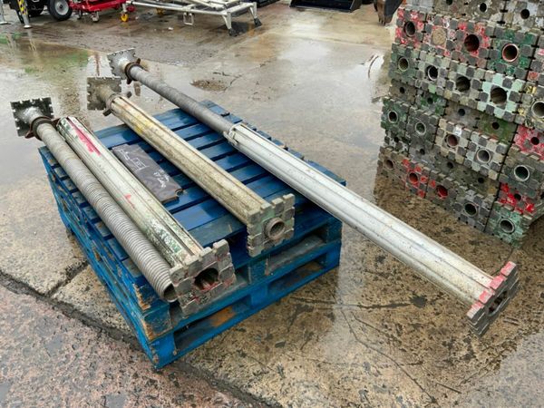 ALUMINIUM MULTI PROP SUPPORT ACROWS....118/1. 377221373