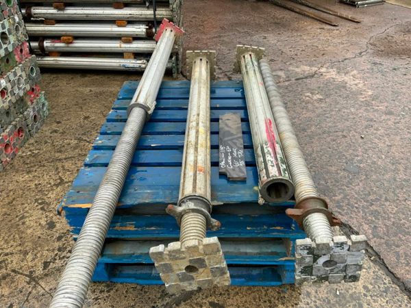 ALUMINIUM MULTI PROP SUPPORT ACROWS....118/1. 377221375