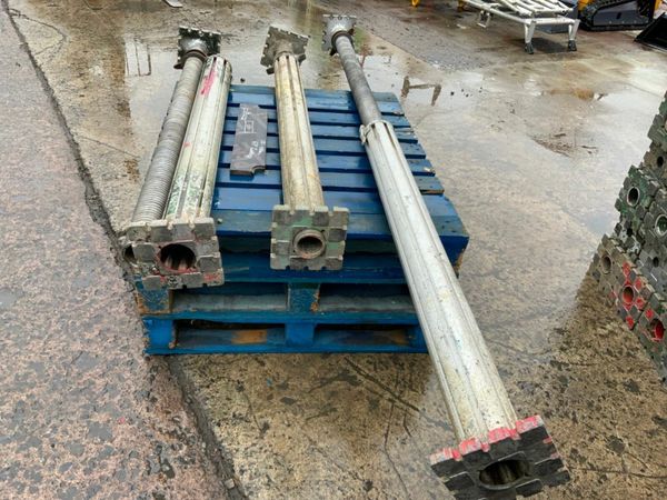 ALUMINIUM MULTI PROP SUPPORT ACROWS....118/1. 377221377