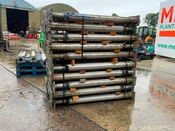 ALUMINIUM MULTI PROP SUPPORT ACROWS....118/1. 377221382