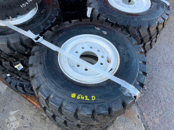 NEW....6.5 x 10 FORK LIFT RIMS & TYRES........642. 377221550