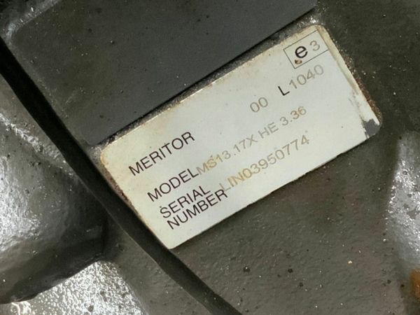 Volvo FH VERSION 5  FH540 MID LIFT.....PARTS 377221581