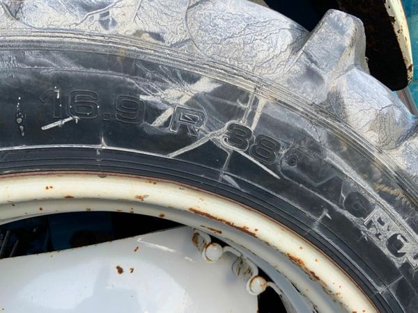 FORD 7610 4wd TRACTOR.....7091 hrs. 377221536