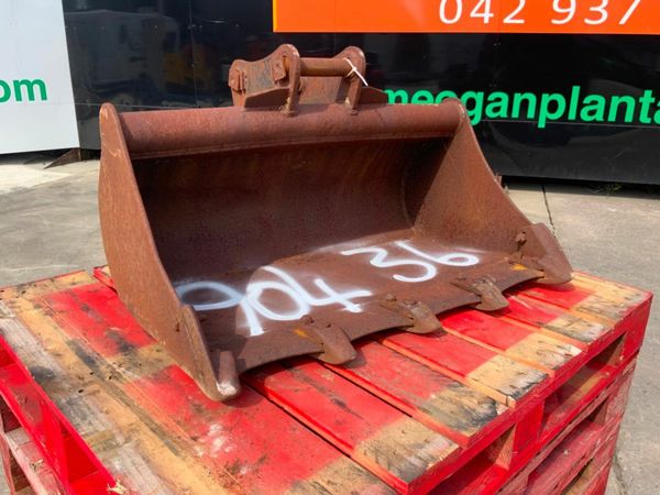 36" DIGGING BUCKET........40mm PINS.......904-36 377221660