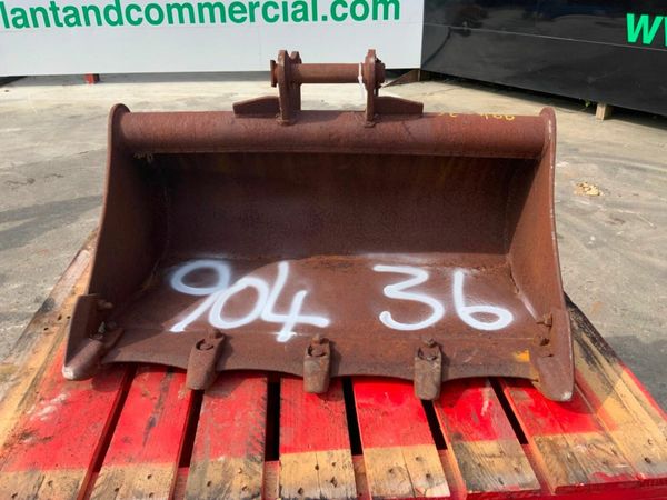 36" DIGGING BUCKET........40mm PINS.......904-36 377221662