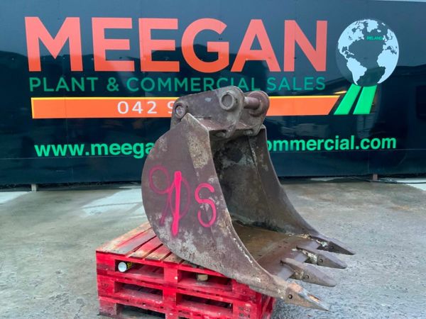 36" DIGGING BUCKET....80m PINS........91s. 377221687