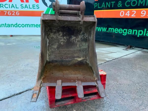 36" DIGGING BUCKET....80m PINS........91s. 377221697