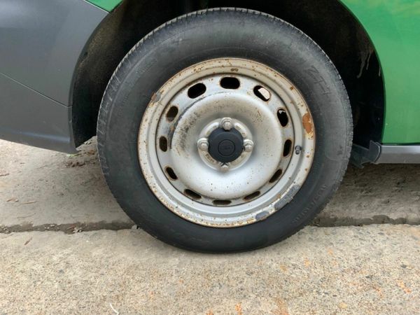 Ford Transit Courier 1.5 377221842