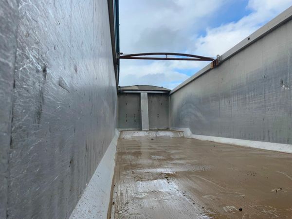 Other Other FRUEHAUF TIPPING TRAILER. 377221854