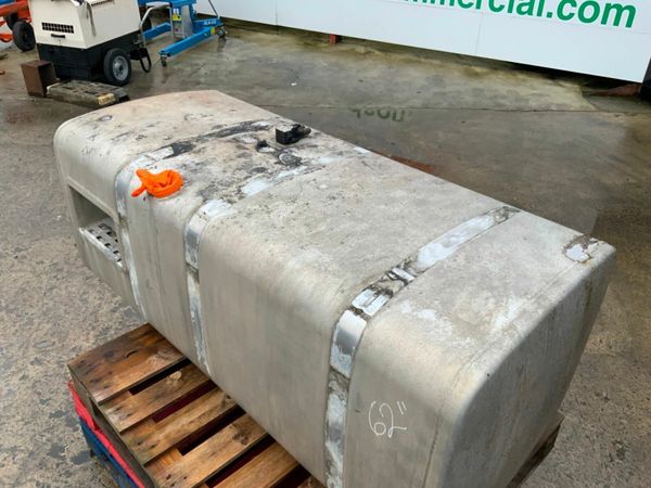 Scania R-Series 700lts ALUMINIUM DIESEL TANK. 377221863