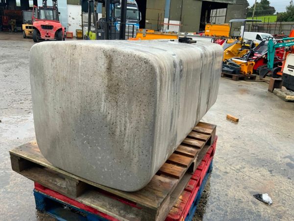 Scania R-Series 700lts ALUMINIUM DIESEL TANK. 377221868