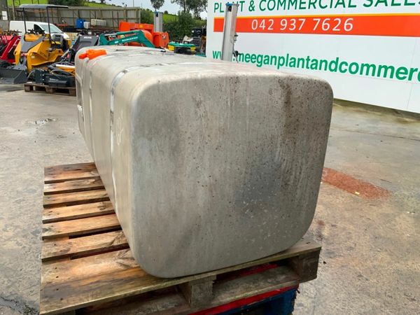 Scania R-Series 700lts ALUMINIUM DIESEL TANK. 377221869