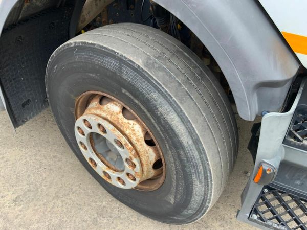 Renault Premium 26 TONNE REAR LIFT PALFINGER HOOK 377221809