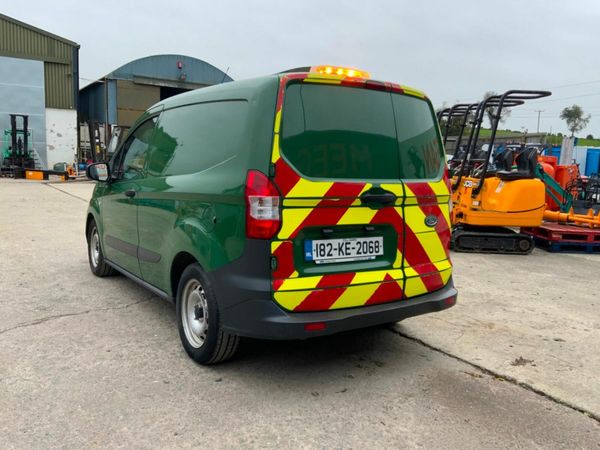 Ford Transit Courier 1.5 377221821