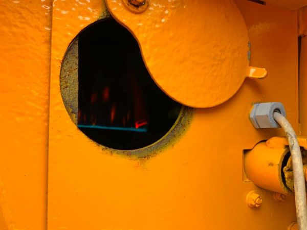 DAF LF 7.5t TWIN COMPARTMENT PHOENIX HOT BOX. 377222063