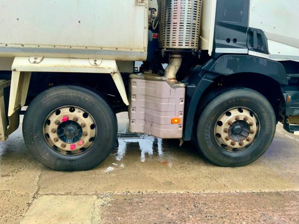 Renault C INSULATED ALLOY BODY...TAR CHUTES. 377222079