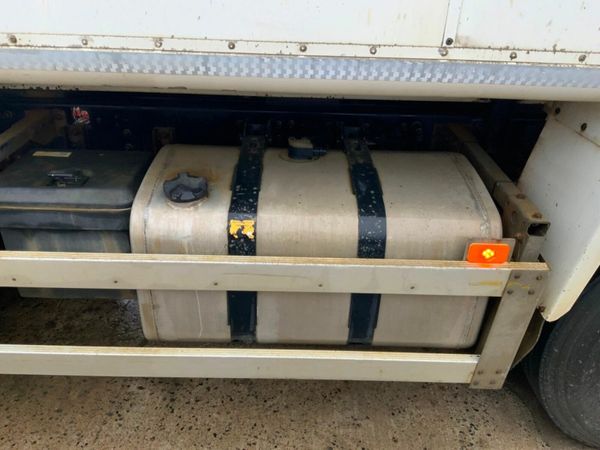 Renault C INSULATED ALLOY BODY...TAR CHUTES. 377222080