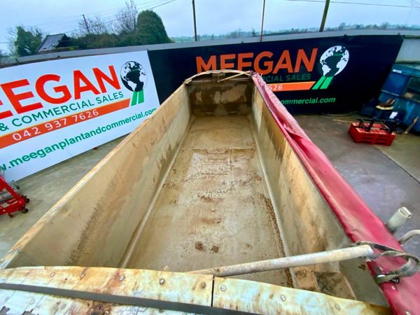 Renault C INSULATED ALLOY BODY...TAR CHUTES. 377222095