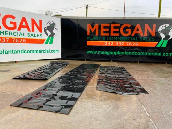 UNUSED CHEVRON PATTERN RUBBER BELT.....5513 377222141