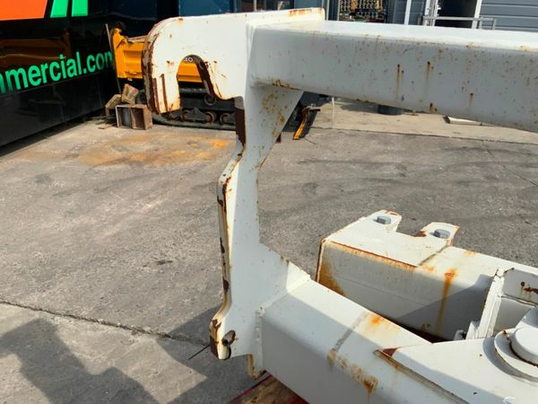 TELEPORTER TILTING HEADSTOCK ATTACHMENT. 377222116