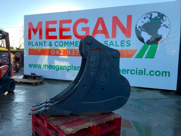 UNUSED 18" HILL BUCKET.......80mm PINS.........150 377222390