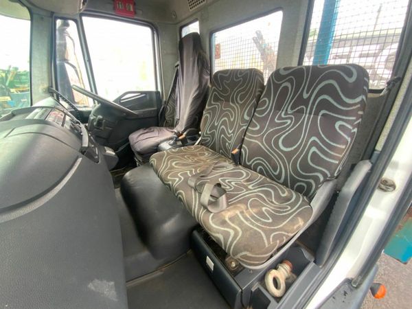 Iveco Eurocargo 7.5 TON CHAIN LIFT SKIP TRUCK..... 377222335