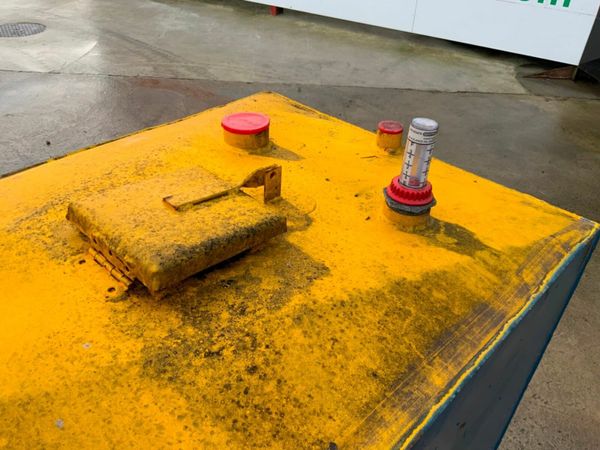 1500 OIL STORAGE TANK bowser DELIVER PUMP 701. 377222429