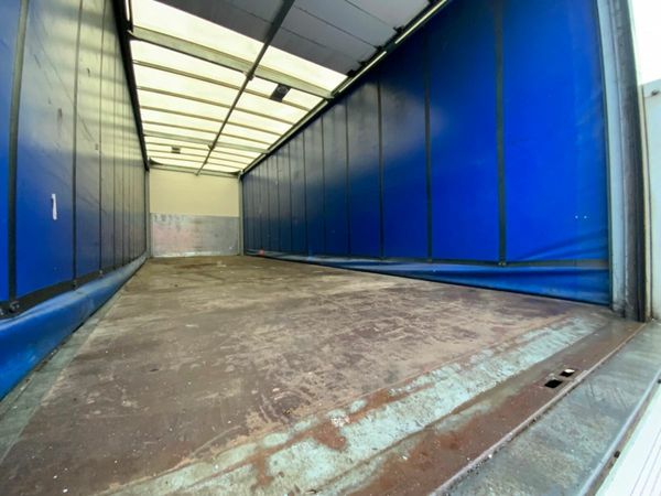 DAF CF 28ft  CURTAINSIDE.  260hp EURO6 AUTOMATIC. 377222652