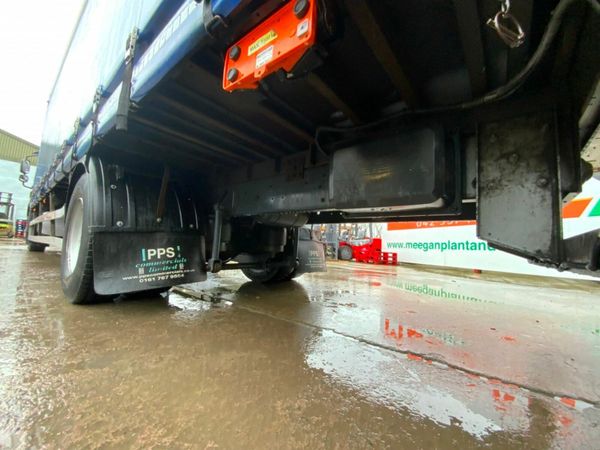 DAF CF 28ft  CURTAINSIDE.  260hp EURO6 AUTOMATIC. 377222658