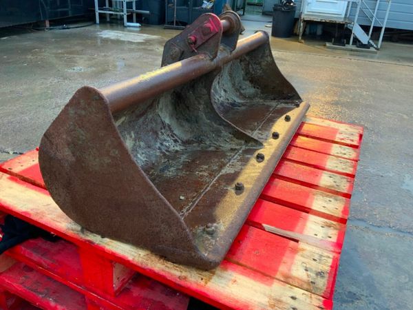 48" STRICKLAND BUCKET......35mm PINS........266f. 377222762