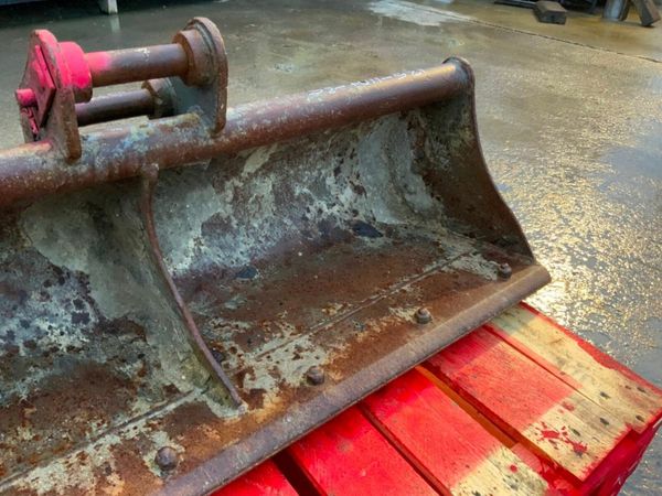 48" STRICKLAND BUCKET......35mm PINS........266f. 377222772