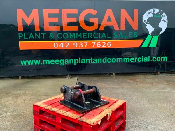 HAMMER / BREAKER CRADLE.....65mm PINS.....389f. 377222775