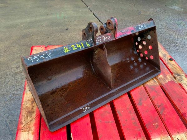 JCB MICRO DIGGER GRADING BUCKET...25mm...241. 377222797