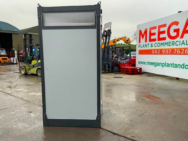 SINGLE OCCUPANCY PORABLE TOILET POD.....1138. 377222870