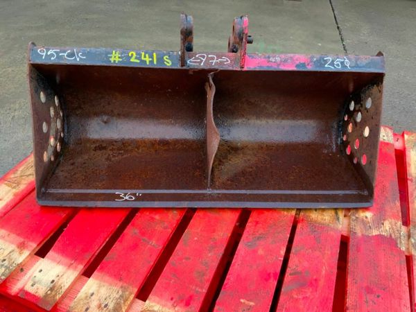 JCB MICRO DIGGER GRADING BUCKET...25mm...241. 377222803