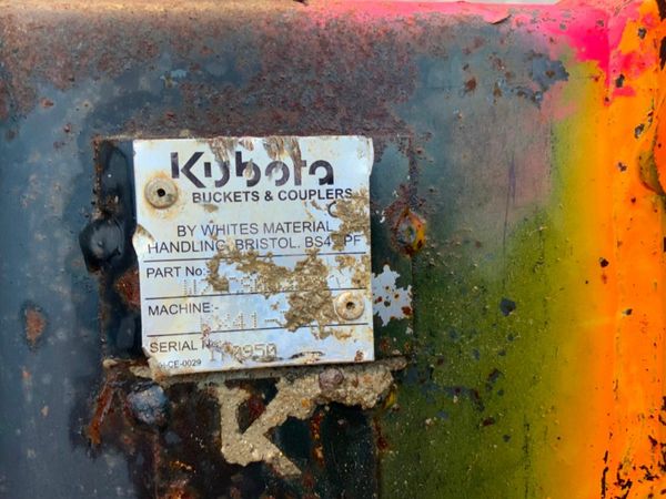 18" MINI DIGGER BUCKET......30mm PINS...... 1830. 377222999