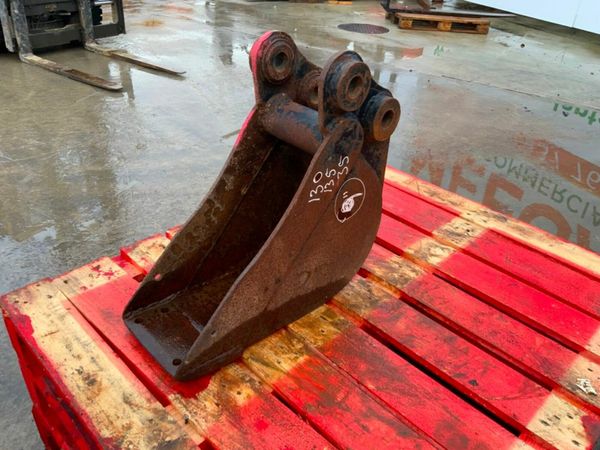 9"  MINI DIGGER BUCKET.........35mm PINS......128f 377222931