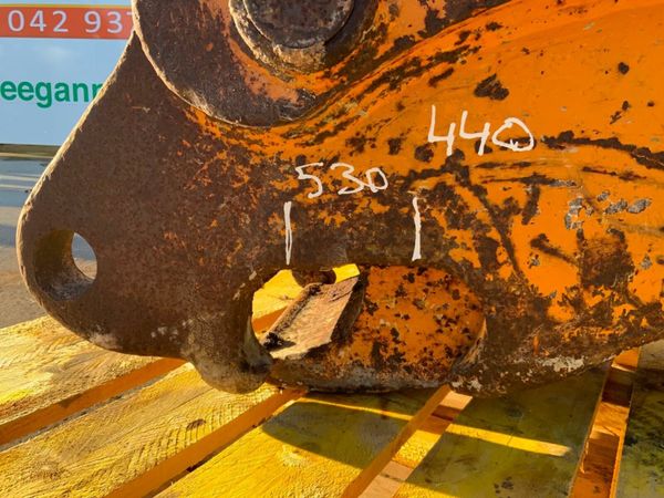 DOUBLE LOCKING QUICK HITCH......90mm PINS. 377223013