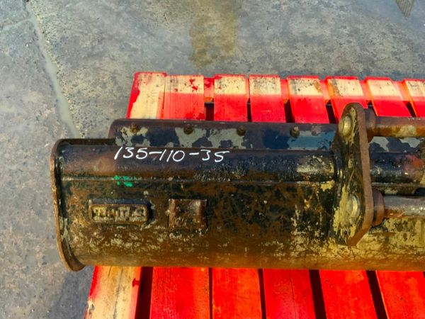 48" 'WHITES' GRADING BUCKET.....35mm PINS.....263f 377223109