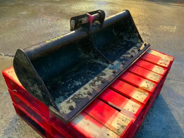 48" 'WHITES' GRADING BUCKET.....35mm PINS.....263f 377223114