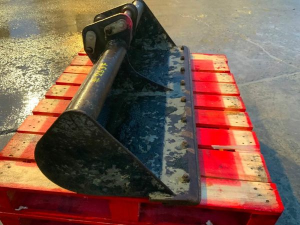 48" 'WHITES' GRADING BUCKET.....35mm PINS.....263f 377223116