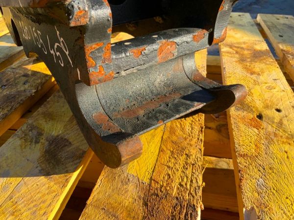 UNUSED KEEN QUICK HITCH...45mm PINS......1441-2 377223126